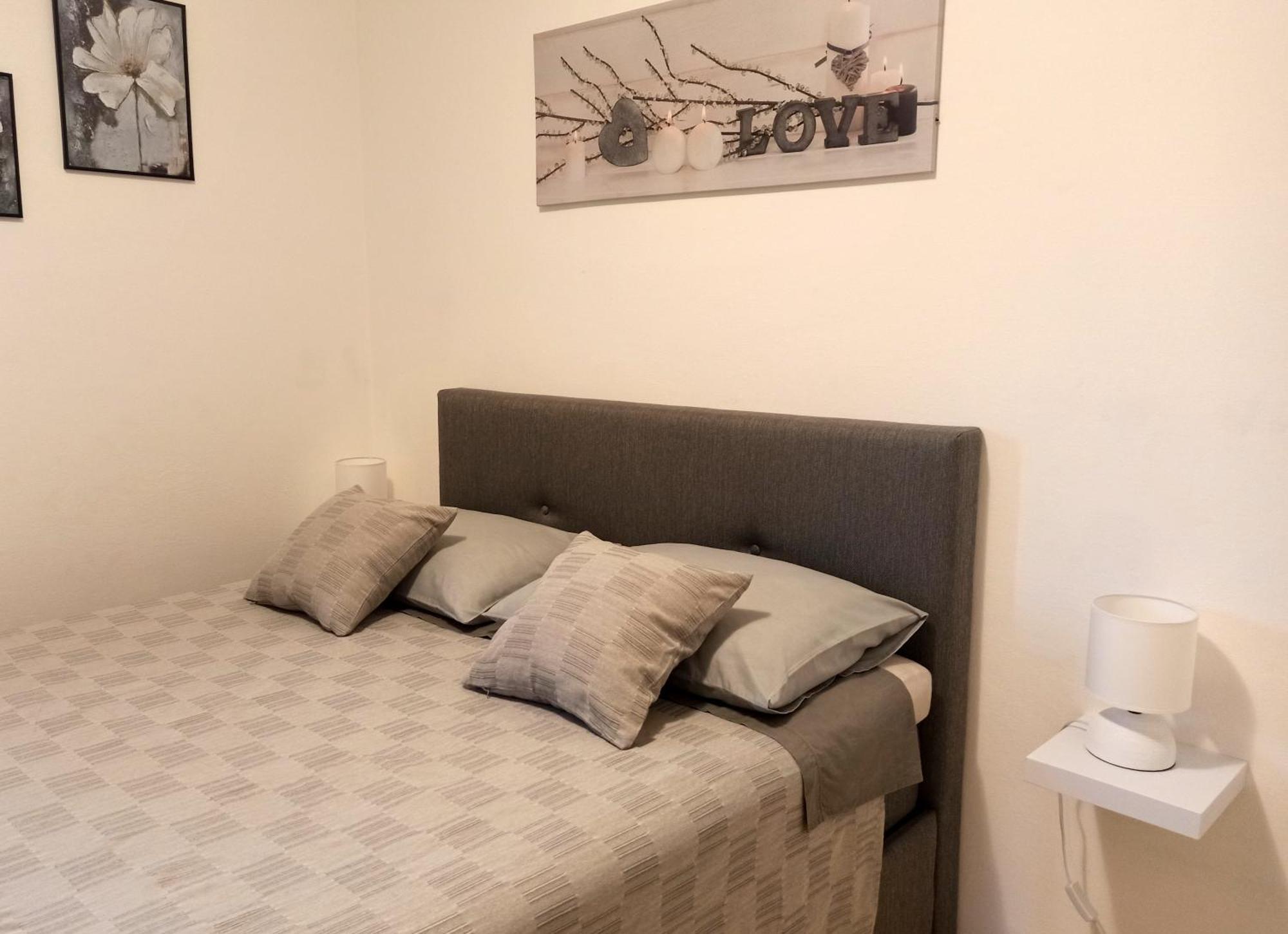 Apartman Dora PUY 외부 사진